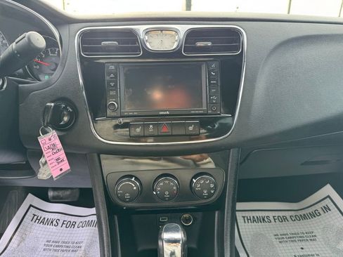 Used 2013 Chrysler 200 Limited w/ Sun/Sound Group image 14