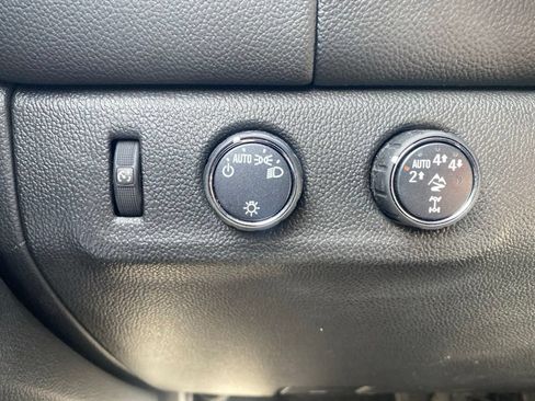 Used 2020 Chevrolet Colorado ZR2 AWD/4WD image 17