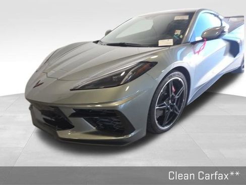 Used 2023 Chevrolet Corvette Stingray Preferred Cpe RWD image 2