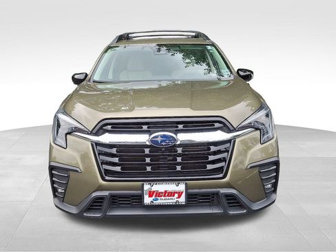 Certified 2024 Subaru Ascent Limited w/ Technology Package image 2