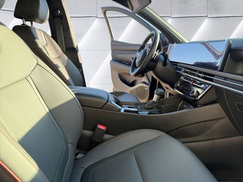 Used 2025 Hyundai Santa Cruz Limited image 14