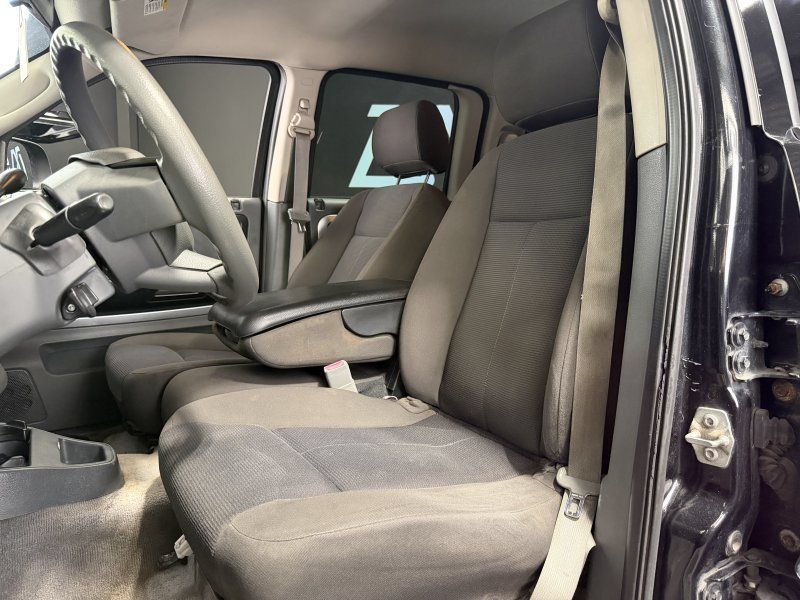 Used 2007 Mitsubishi Raider LS RWD image 14