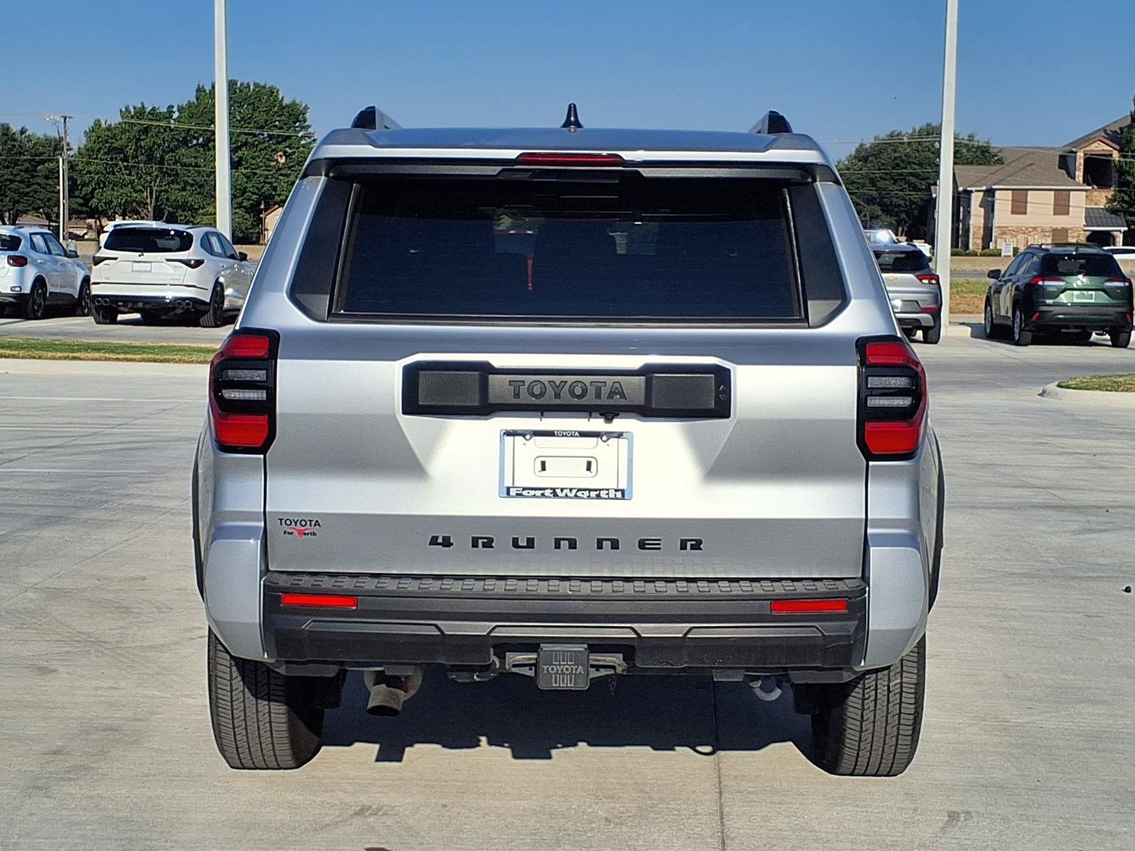Used 2025 Toyota 4Runner SR5 AWD/4WD image 8