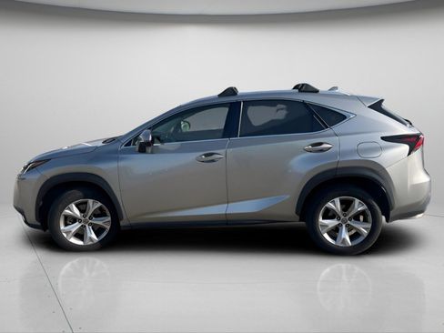 Used 2017 Lexus NX 200t FWD image 22