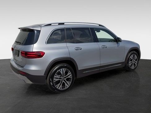 Certified 2025 Mercedes-Benz GLB 250 image 10