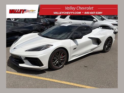 Used 2023 Chevrolet Corvette Stingray Premium Conv w/ Z51 Performance Package RWD image 1
