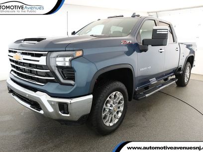 Used 2025 Chevrolet Silverado 3500 LTZ w/ LTZ Premium Package