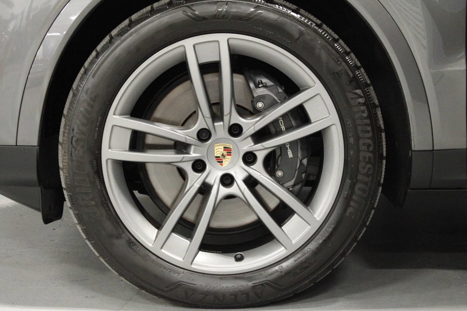 Certified 2026 Porsche Cayenne Coupe AWD/4WD image 11