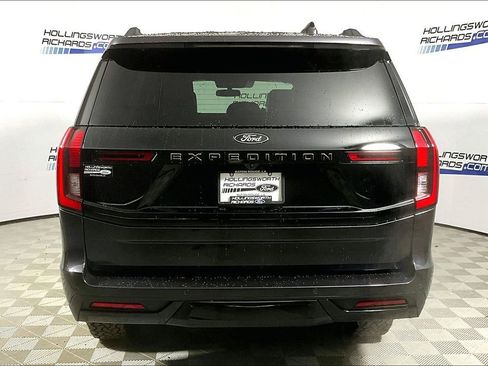 New 2025 Ford Expedition Tremor image 4