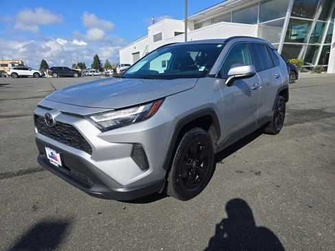 Used 2023 Toyota RAV4 XLE w/ Convenience Package AWD/4WD image 7