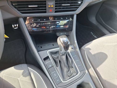 Certified 2026 Volkswagen Jetta Sport FWD image 15