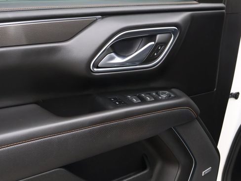 Used 2023 GMC Yukon AT4 w/ Technology Package image 17