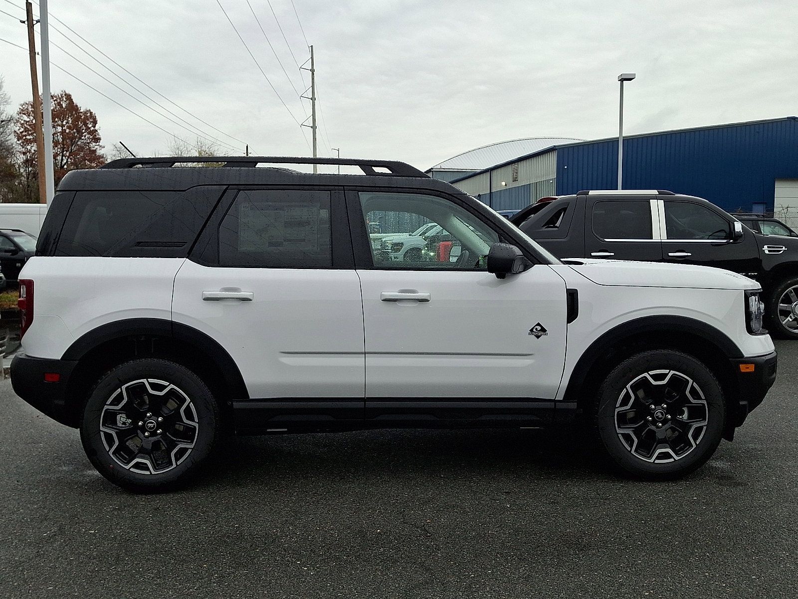 New 2025 Ford Bronco Sport Outer Banks w/ Outer Banks Tech Package+ AWD/4WD image 8