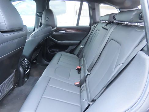 Used 2019 BMW X3 sDrive30i w/ Convenience Package RWD image 11