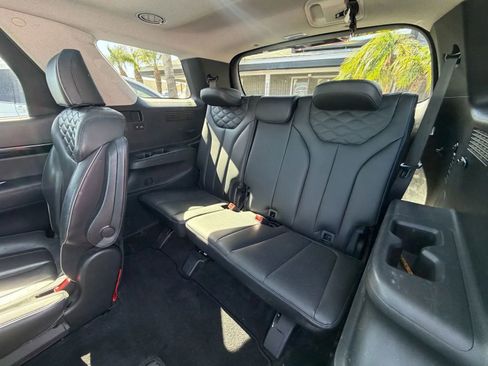 Used 2021 Hyundai Palisade Limited FWD image 29