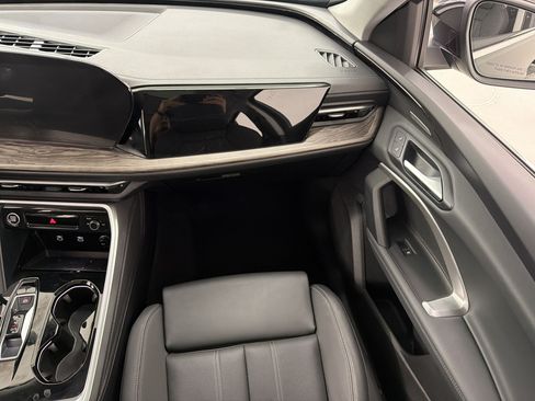 Used 2025 Audi Q5 Premium Plus w/ Premium Plus AWD/4WD image 30