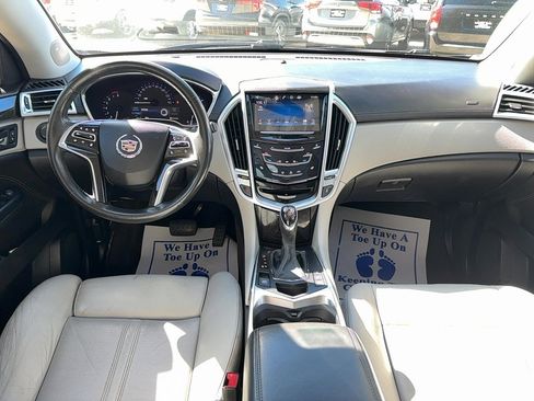 Used 2014 Cadillac SRX Luxury w/ Driver Awareness Package image 15