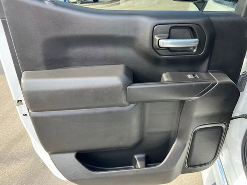 Used 2022 Chevrolet Silverado 1500 Custom image 20