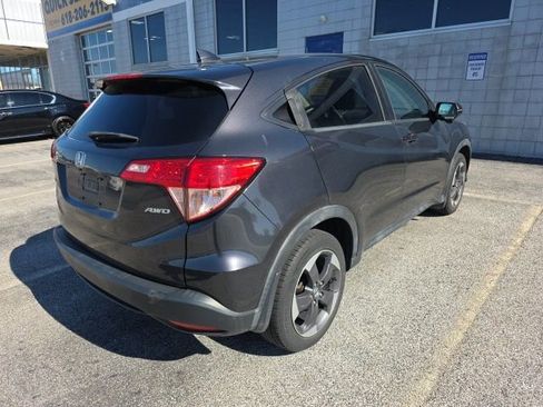 Used 2018 Honda HR-V EX image 5
