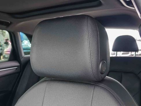 Used 2020 Audi Q3 2.0T Premium image 23