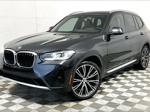 Used 2022 BMW X3 sDrive30i w/ Premium Package 2 (ZPA) image 2