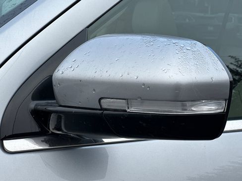 Used 2023 Ford Expedition Limited image 55