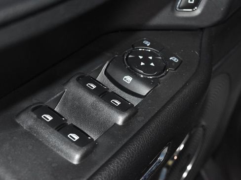 Used 2020 Ford Expedition XLT AWD/4WD image 5