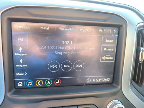 Used 2020 GMC Sierra 1500 SLT image 27