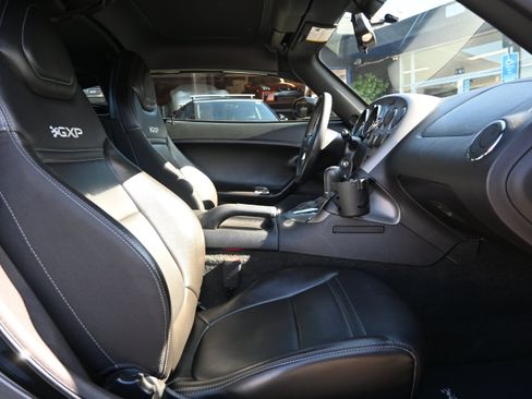 Used 2009 Pontiac Solstice GXP w/ Premium Package RWD image 24