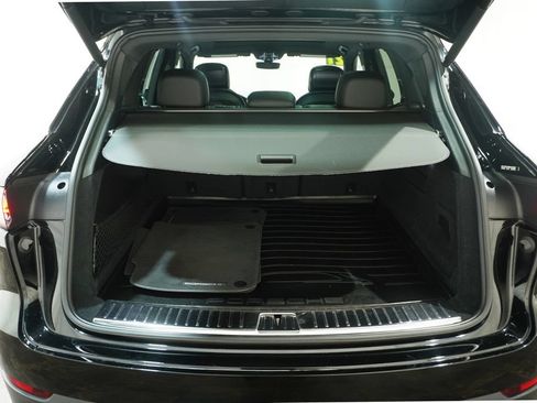 Used 2021 Porsche Cayenne S AWD/4WD image 5