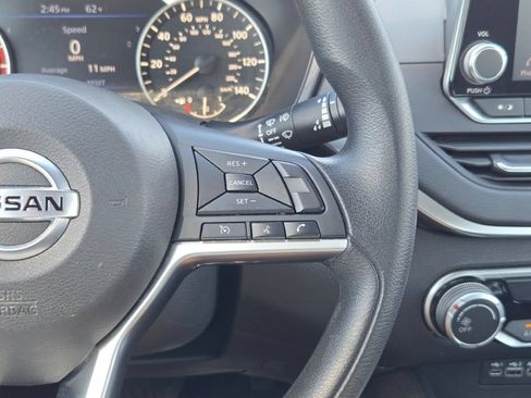 Used 2020 Nissan Altima 2.5 S FWD image 31