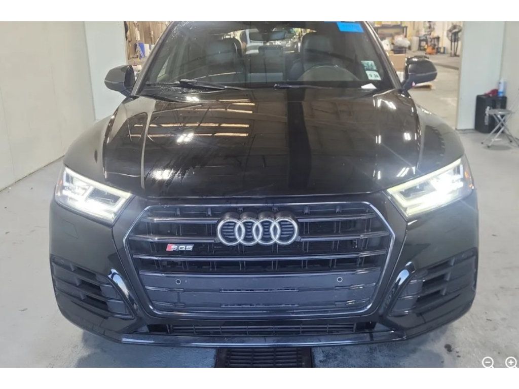 Used 2019 Audi SQ5 Premium Plus w/ Premium Plus Package AWD/4WD image 2
