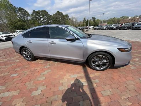 Certified 2024 Honda Accord EX-L image 37