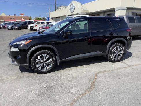 Used 2021 Nissan Rogue SV AWD/4WD image 20