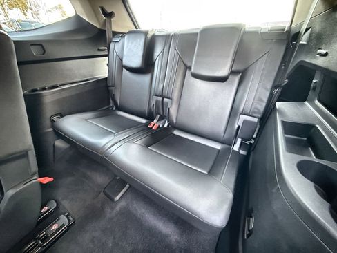 Used 2018 Volkswagen Atlas SE image 24