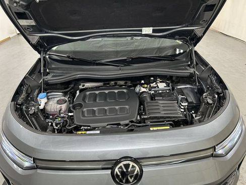 Certified 2026 Volkswagen Tiguan SE AWD/4WD image 23