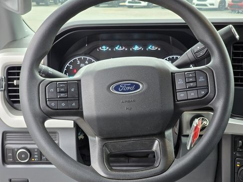 Used 2025 Ford F350 XLT image 28