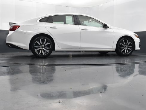 Used 2023 Chevrolet Malibu RS image 40