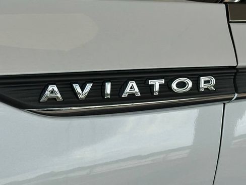 Certified 2023 Lincoln Aviator AWD w/ Elements Package image 28
