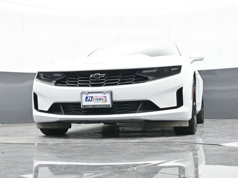 Used 2022 Chevrolet Camaro LT image 49