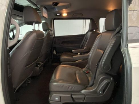 Used 2018 Honda Odyssey Elite image 17