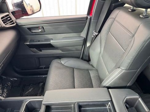 Certified 2025 Toyota Tundra Limited image 27