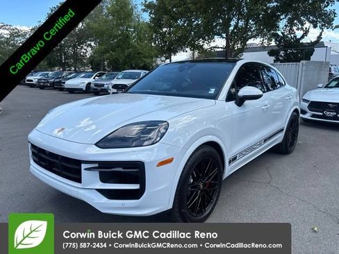 Used 2024 Porsche Cayenne S AWD/4WD image 1