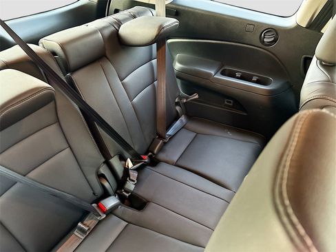 Used 2022 Honda Pilot Touring image 29