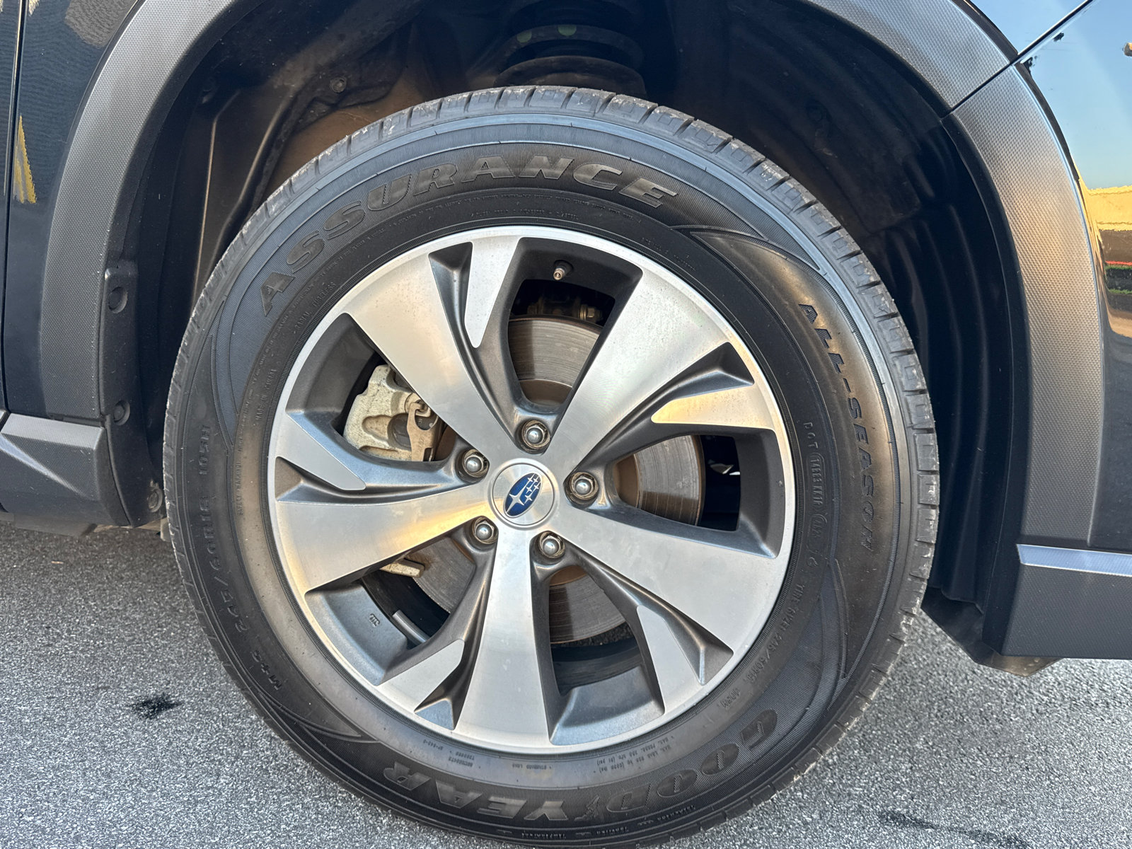 Used 2025 Subaru Ascent Premium AWD/4WD image 13