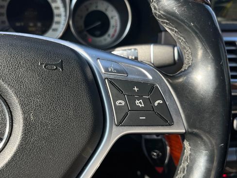 Used 2014 Mercedes-Benz E 350 4MATIC Wagon image 26
