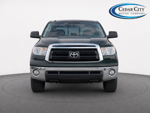 Used 2010 Toyota Tundra 4x4 Double Cab w/ SR5 Pkg image 4