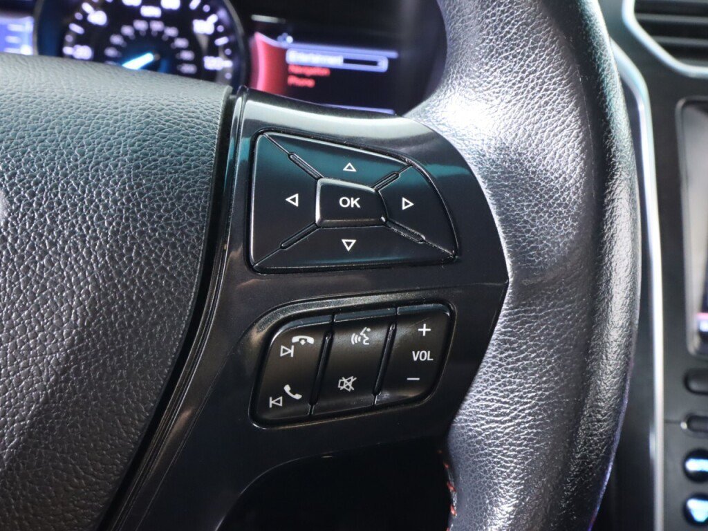 Used 2016 Ford Explorer Sport w/ Equipment Group 401A AWD/4WD image 14