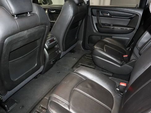 Used 2016 GMC Acadia SLT w/ Open Road Package FWD image 22