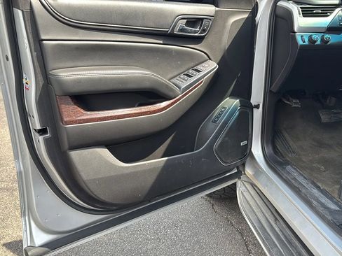 Used 2015 GMC Yukon XL SLT AWD/4WD image 9